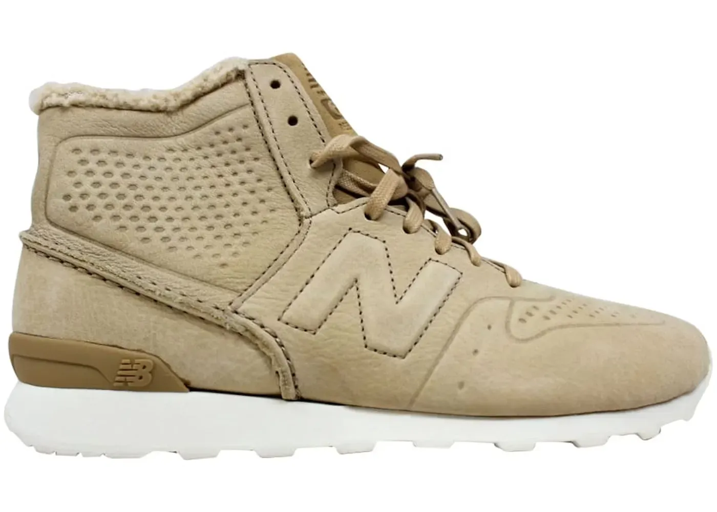New Balance 696