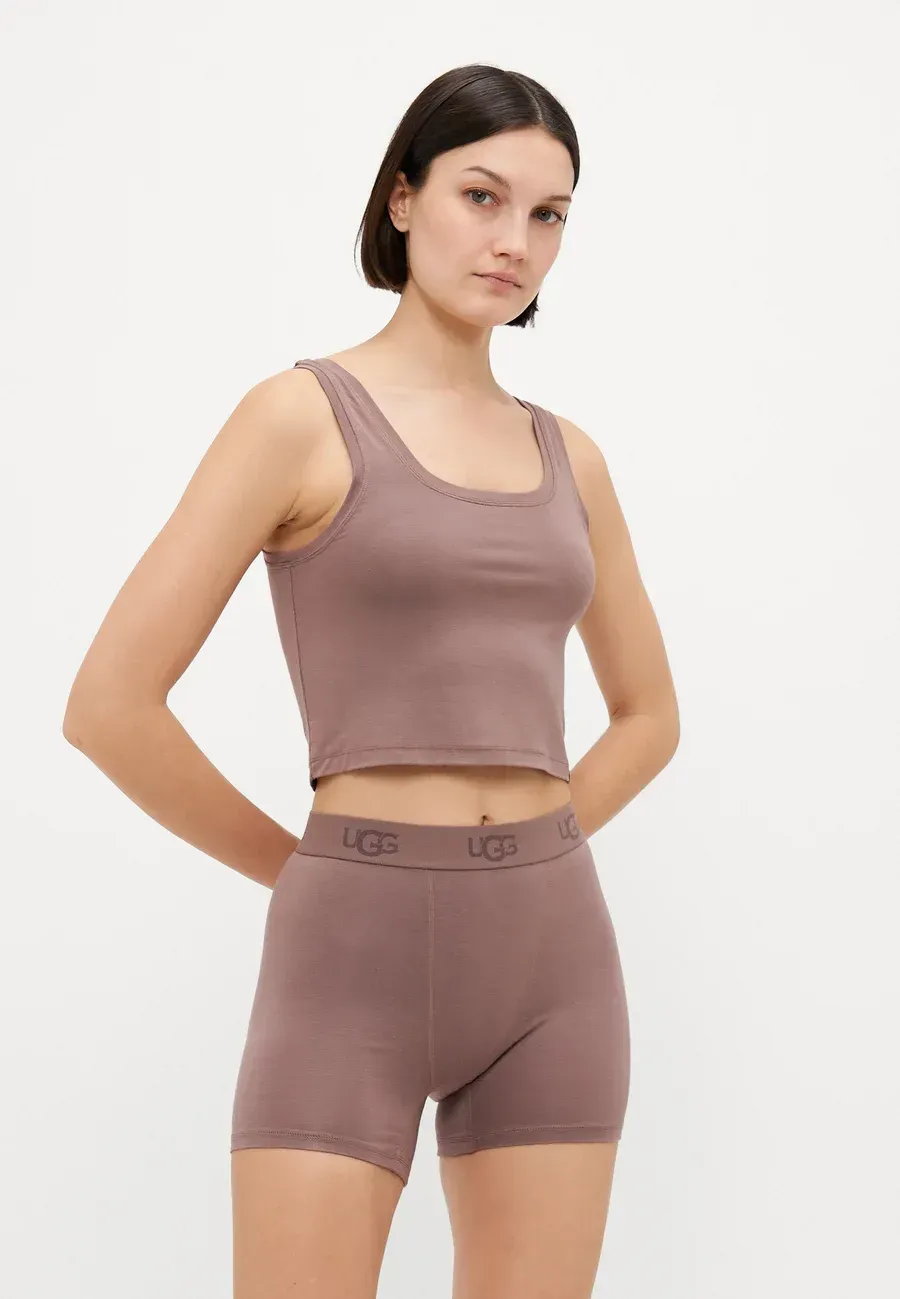 Фото № 2 с приближением к товару «‎ADRIANNE»