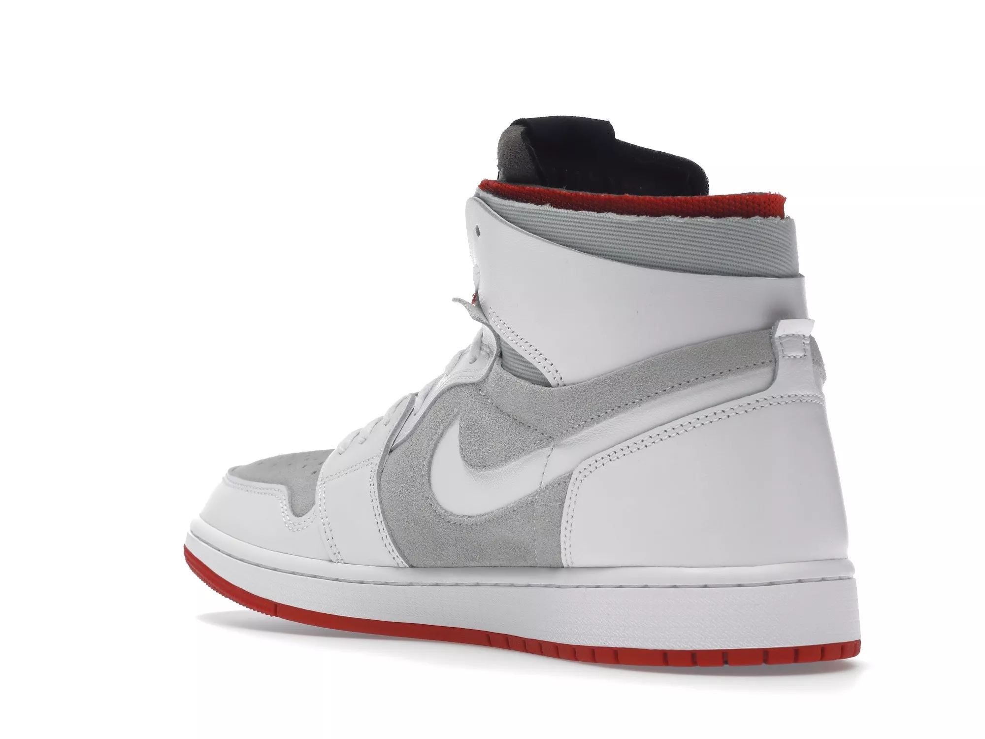 Фото № 5 с приближением к товару «‎Jordan 1 High Zoom Air CMFT Hare»