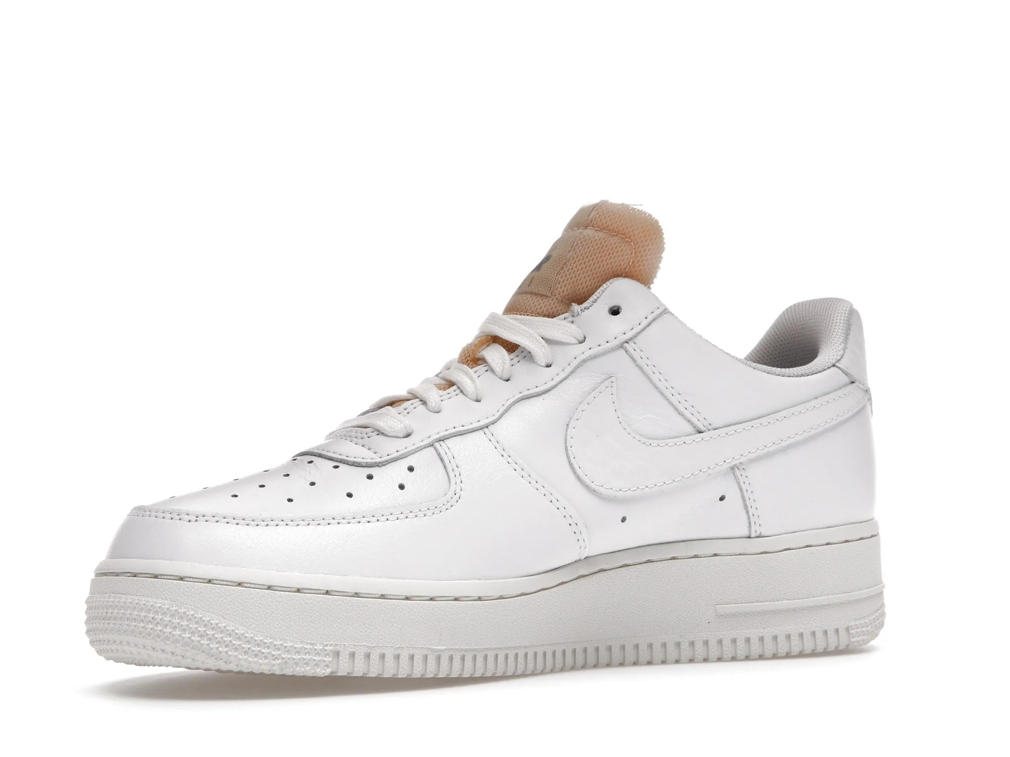 Фото № 4 с приближением к товару «‎Nike Air Force 1 Low 07 LX Bling »