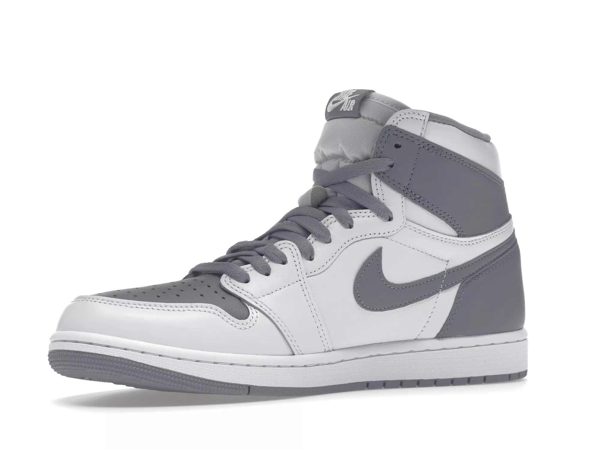 Фото № 4 с приближением к товару «‎Jordan 1 Retro High OG Stealth»