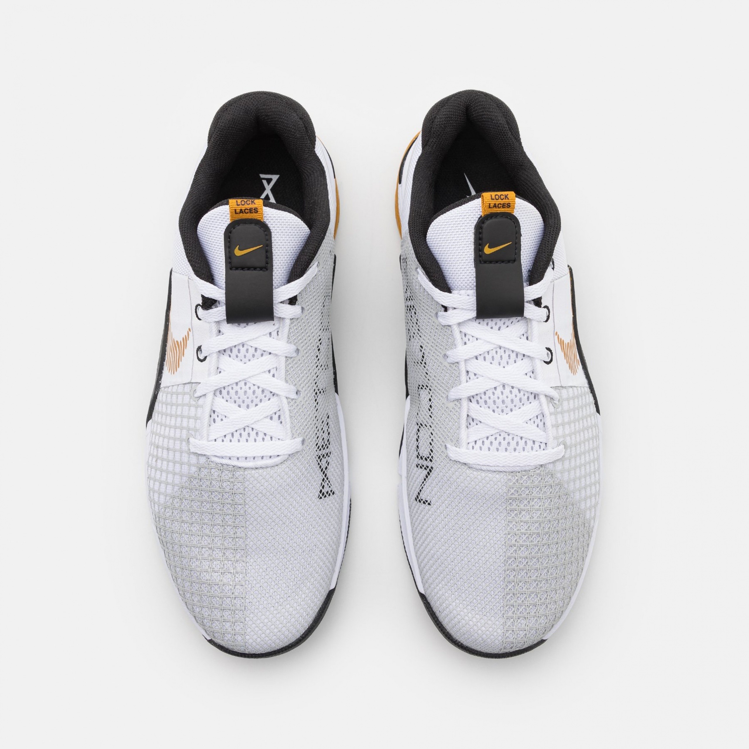 Фото № 4 с приближением к товару «‎Nike Metcon 8»