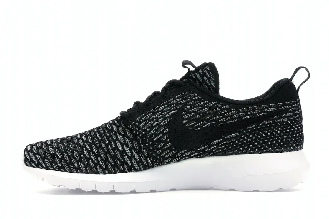 Фото № 3 с приближением к товару «‎Nike Roshe Run Flyknit Black Sequoia»