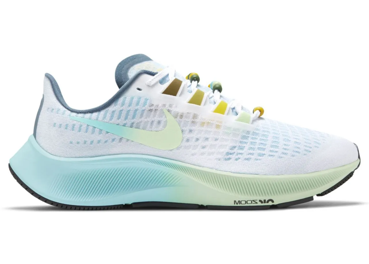 Фото № 1 с приближением к товару «‎Nike Air Zoom Pegasus 37 Butterfly »