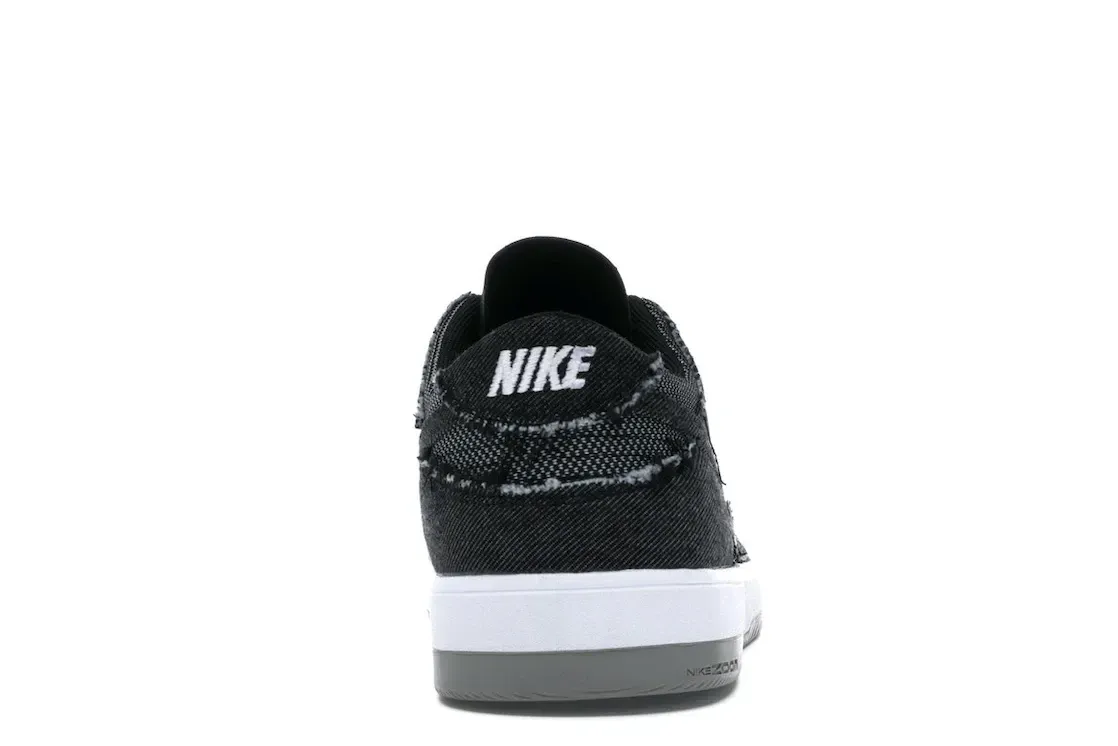 Фото № 4 с приближением к товару «‎Nike SB Dunk Low Elite Medicom Bearbrick»