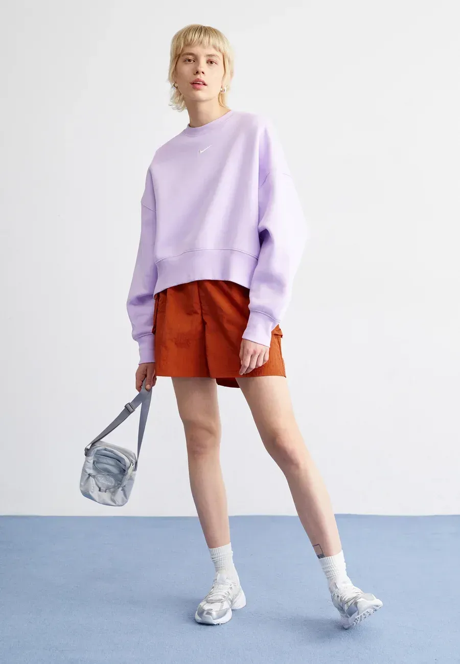 Фото № 3 с приближением к товару «‎V2K RUN»