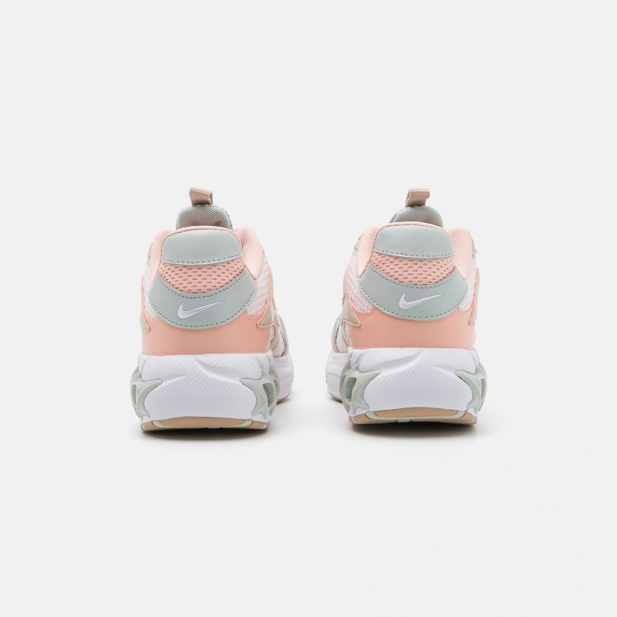 Фото № 3 с приближением к товару «‎Nike W Zoom Air Fire »