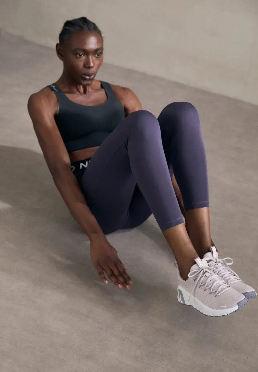 Фото № 3 с приближением к товару «‎FREE METCON 6»