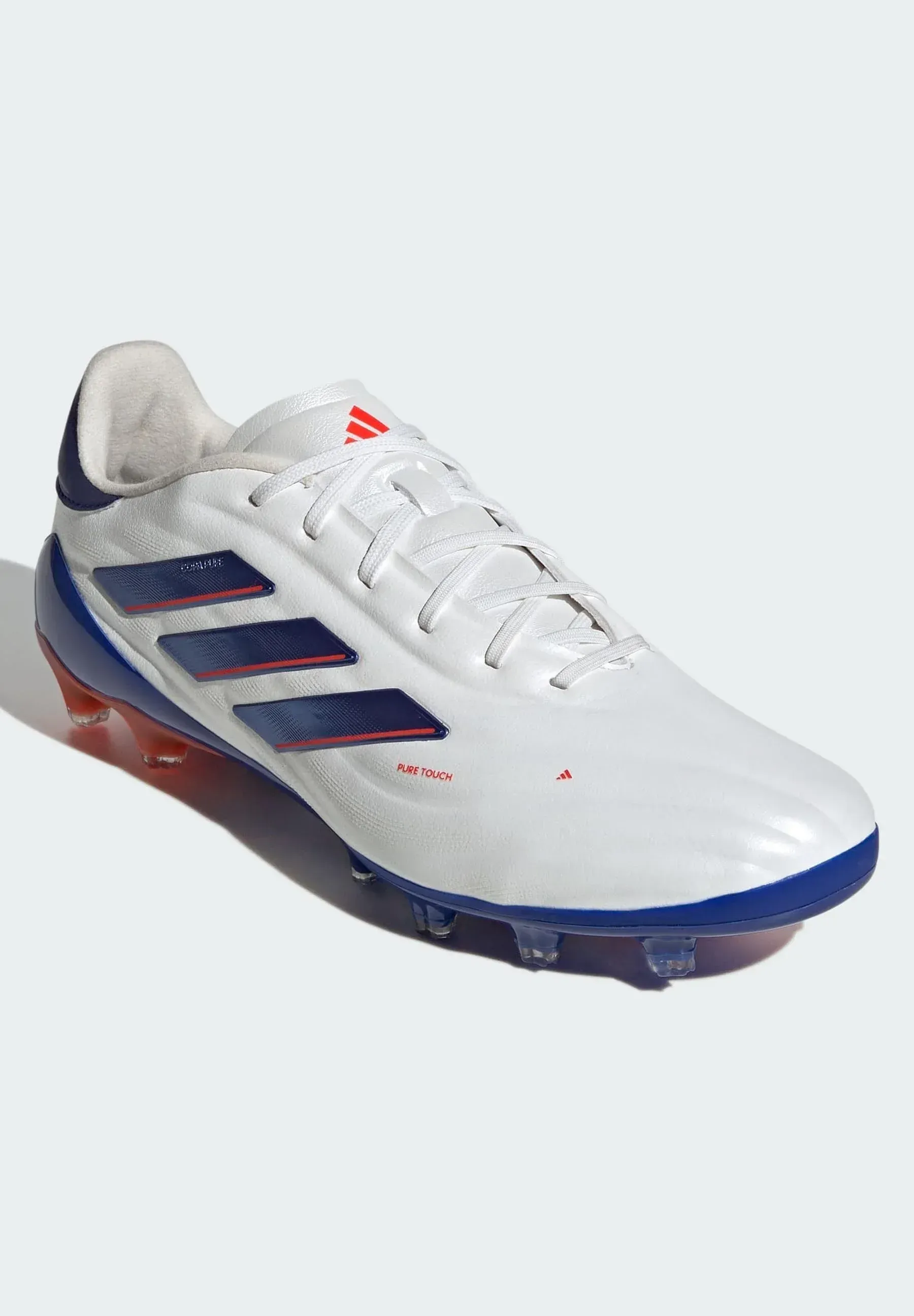 Фото № 2 с приближением к товару «‎COPA PURE 2 ELITE ARTIFICIAL GRASS»