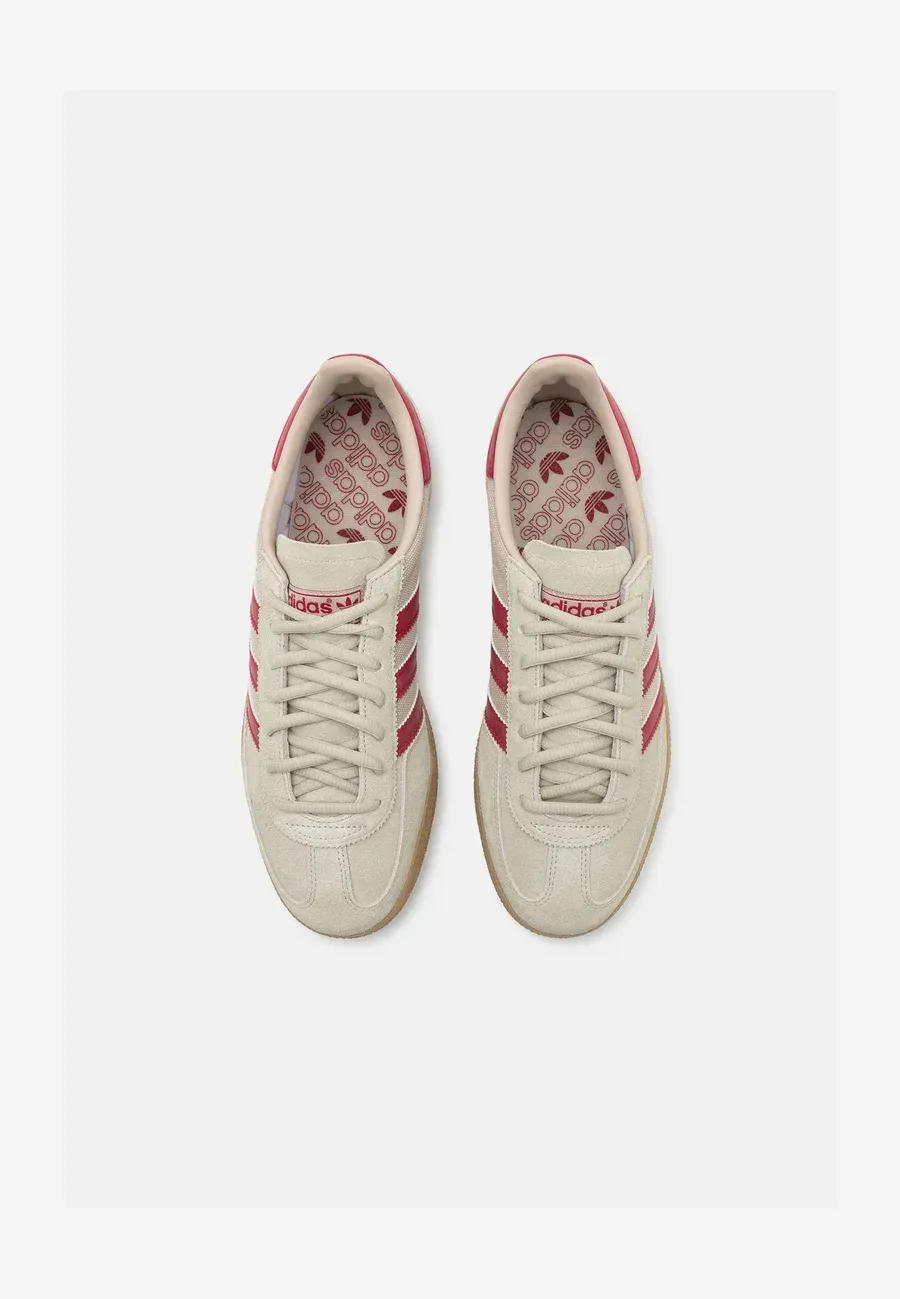 Фото № 4 с приближением к товару «‎HANDBALL SPEZIAL UNISEX»