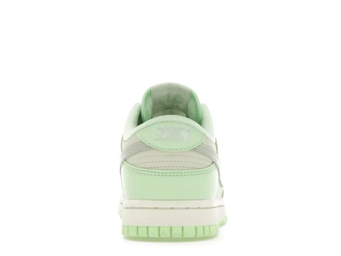 Фото № 4 с приближением к товару «‎Nike Dunk Low SE Next Nature»