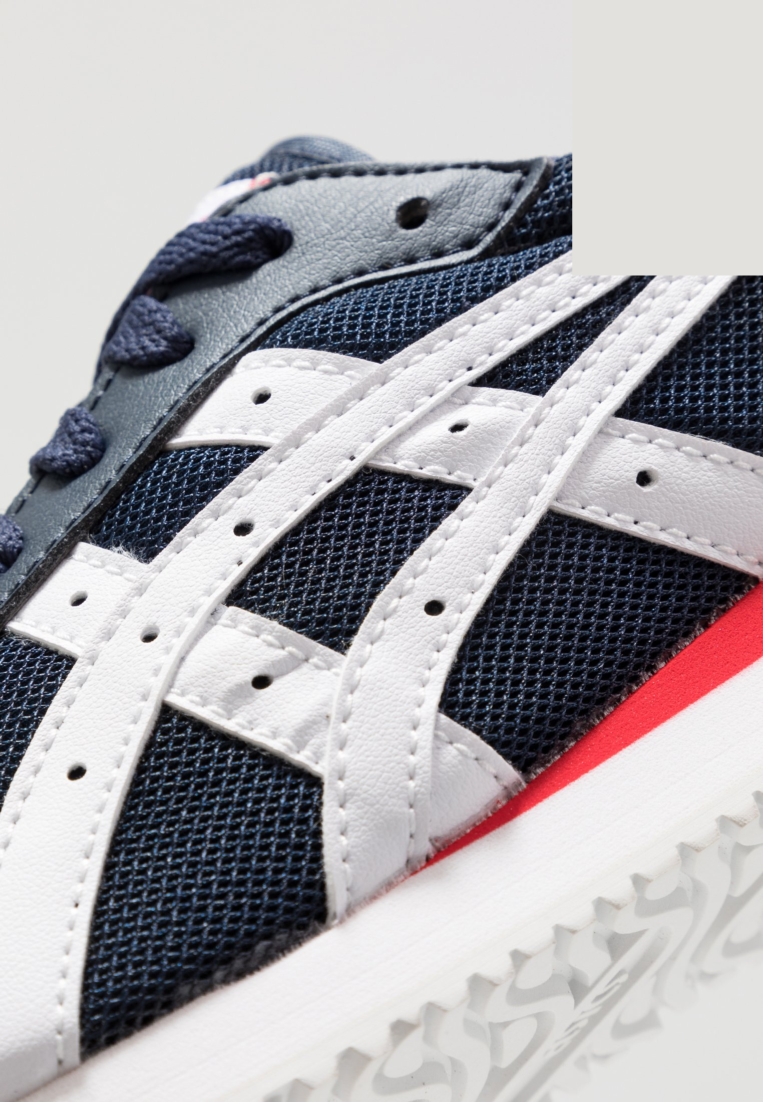 Фото № 5 с приближением к товару «‎Asics Tiger »