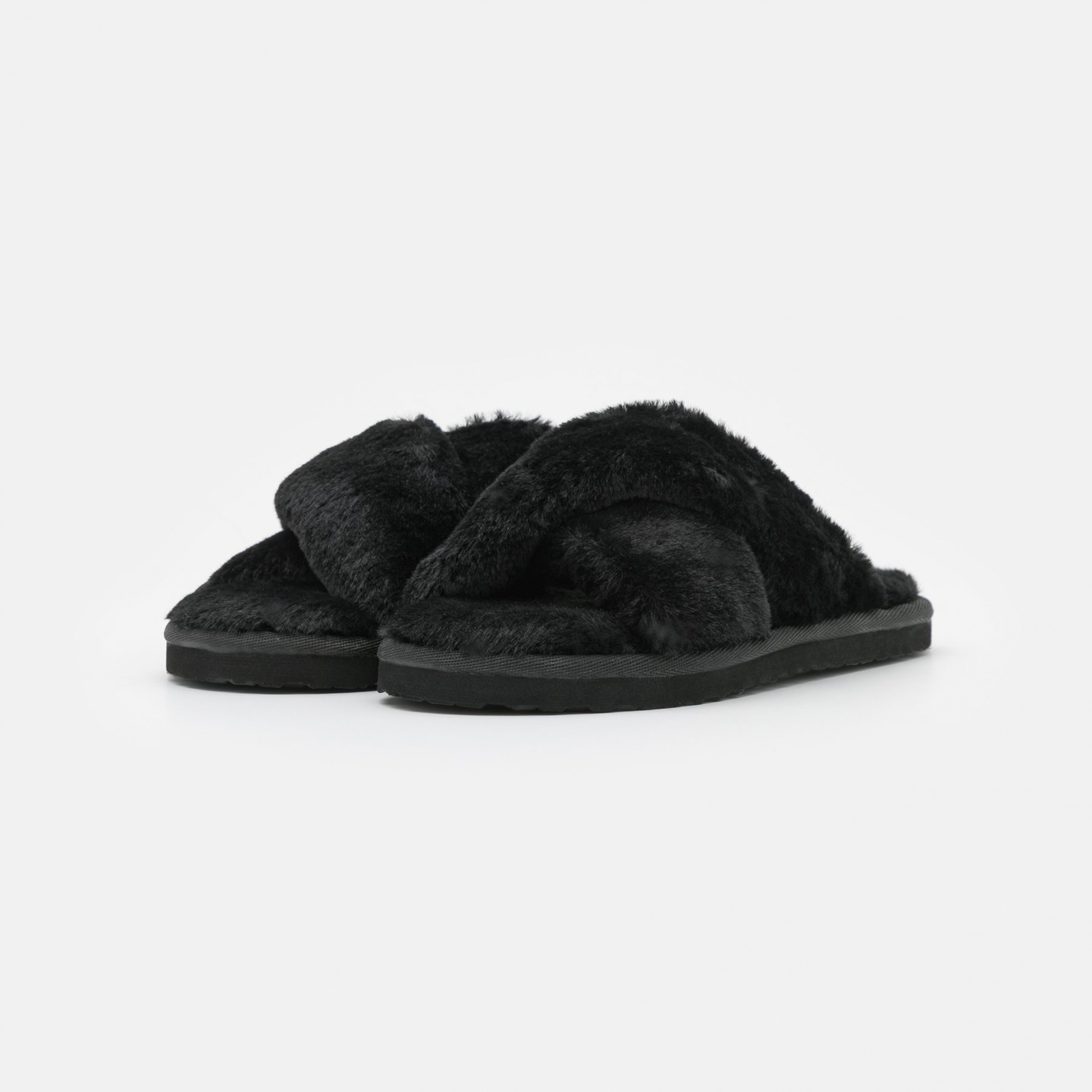 Фото № 3 с приближением к товару «‎Puma Fluff X Strap»