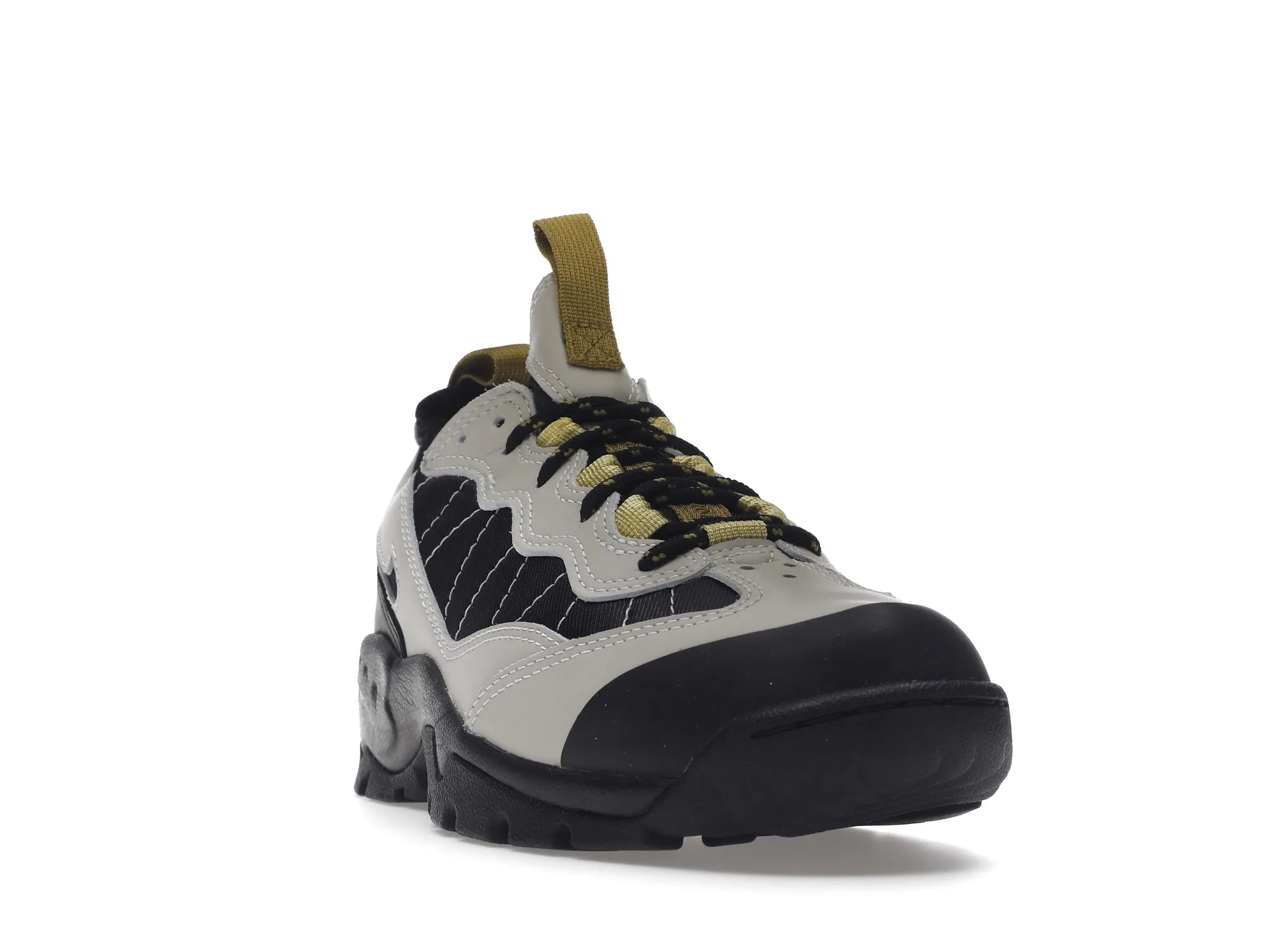 Фото № 2 с приближением к товару «‎Nike ACG Air Mada Low Light Bone Black Celery»