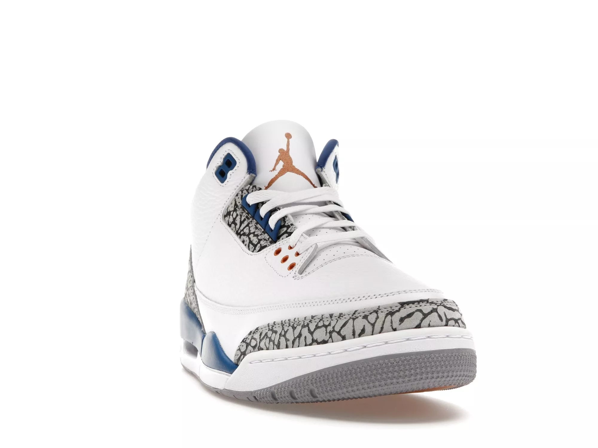 Фото № 2 с приближением к товару «‎Jordan 3 Retro Wizards»