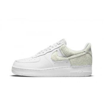 Фото № 1 с приближением к товару «‎Nike Air Force 1»