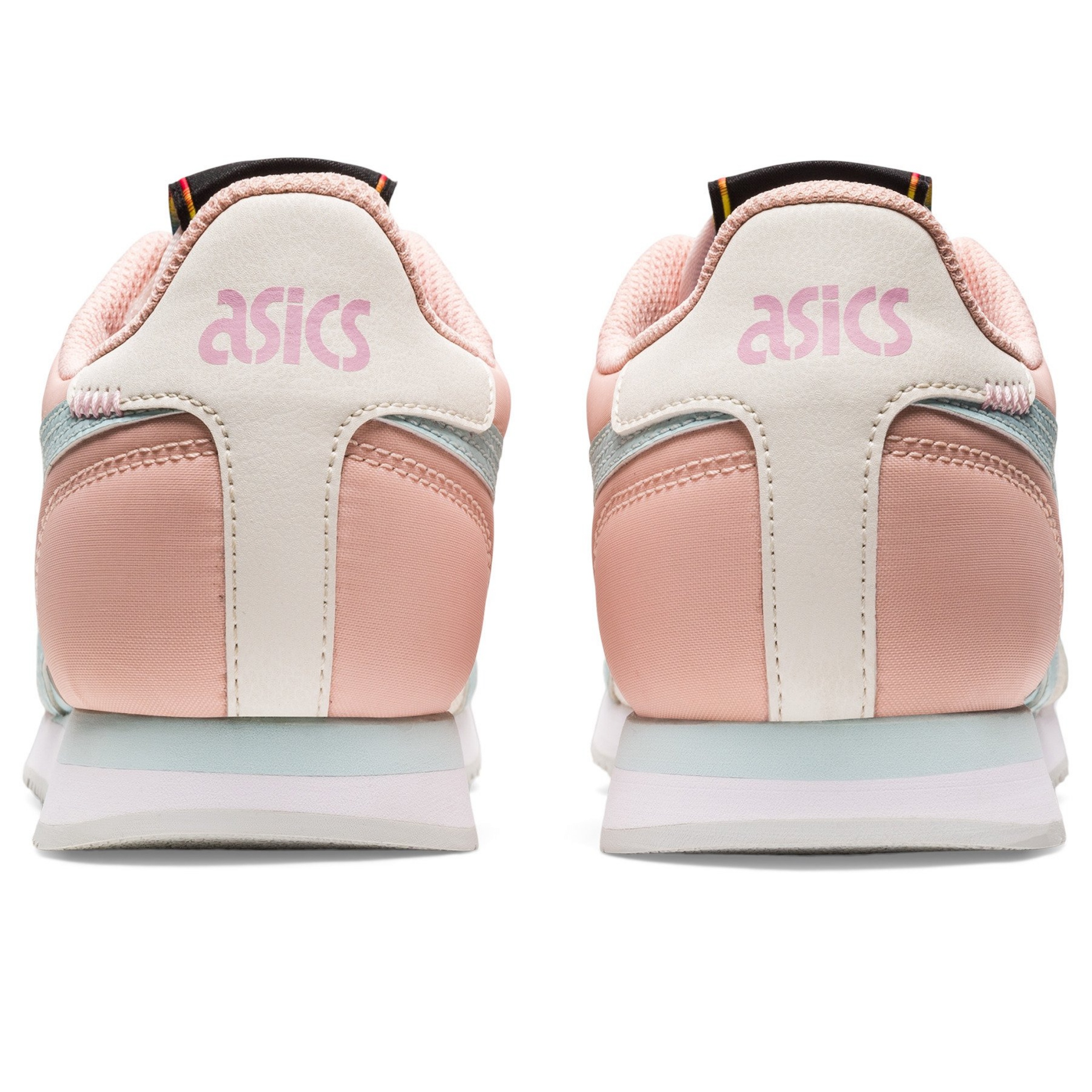 Фото № 3 с приближением к товару «‎Asics »