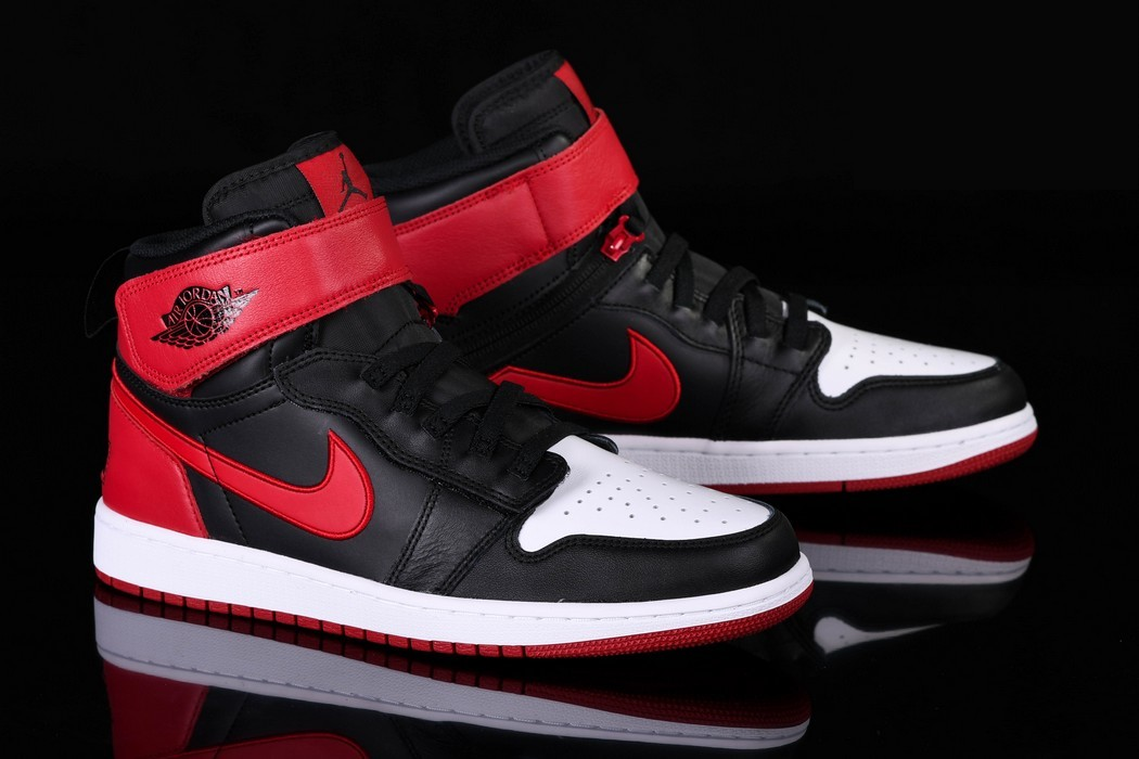 Фото № 2 с приближением к товару «‎Nike Air Jordan 1 Flyease Toe »