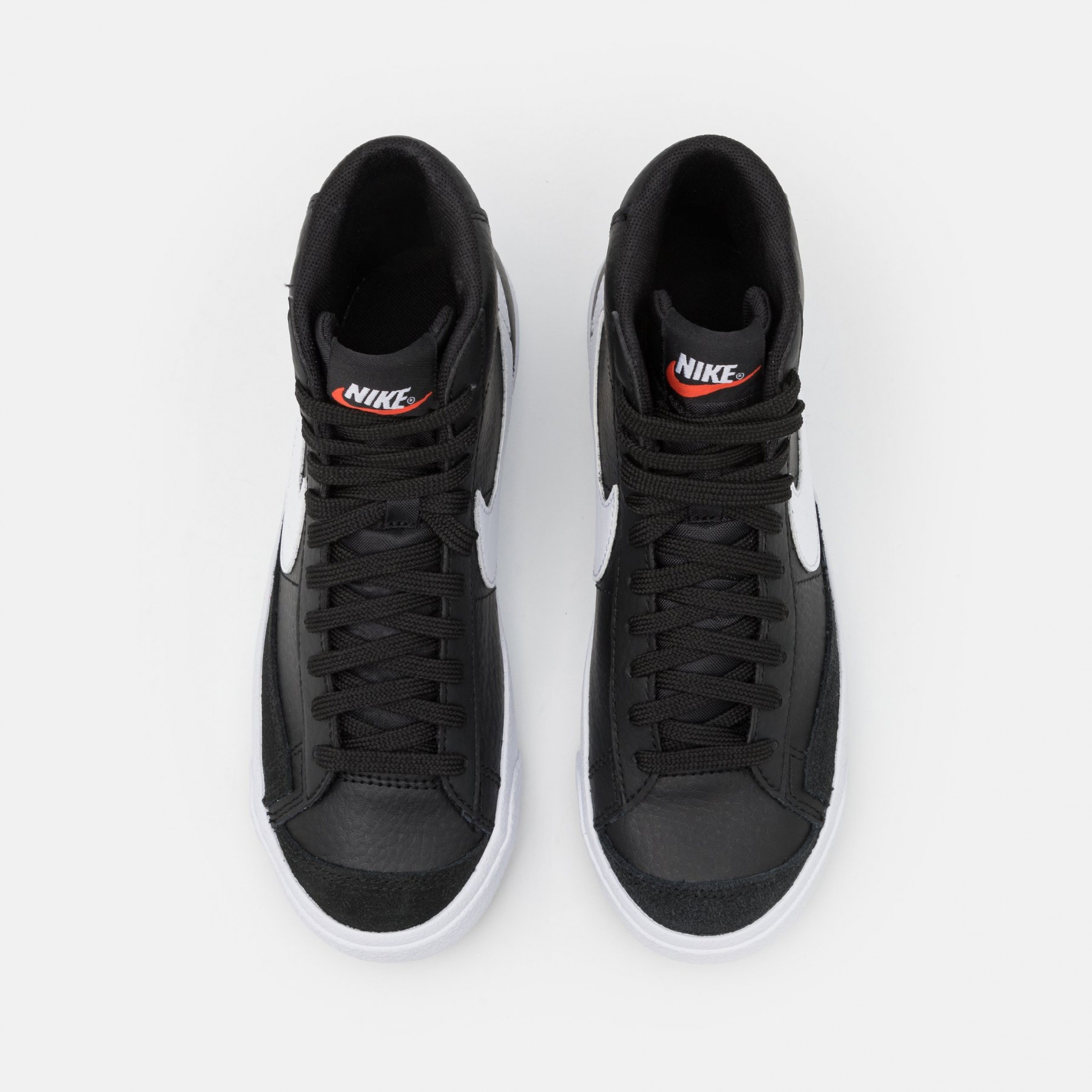 Фото № 4 с приближением к товару «‎Nike Blazer 77 »