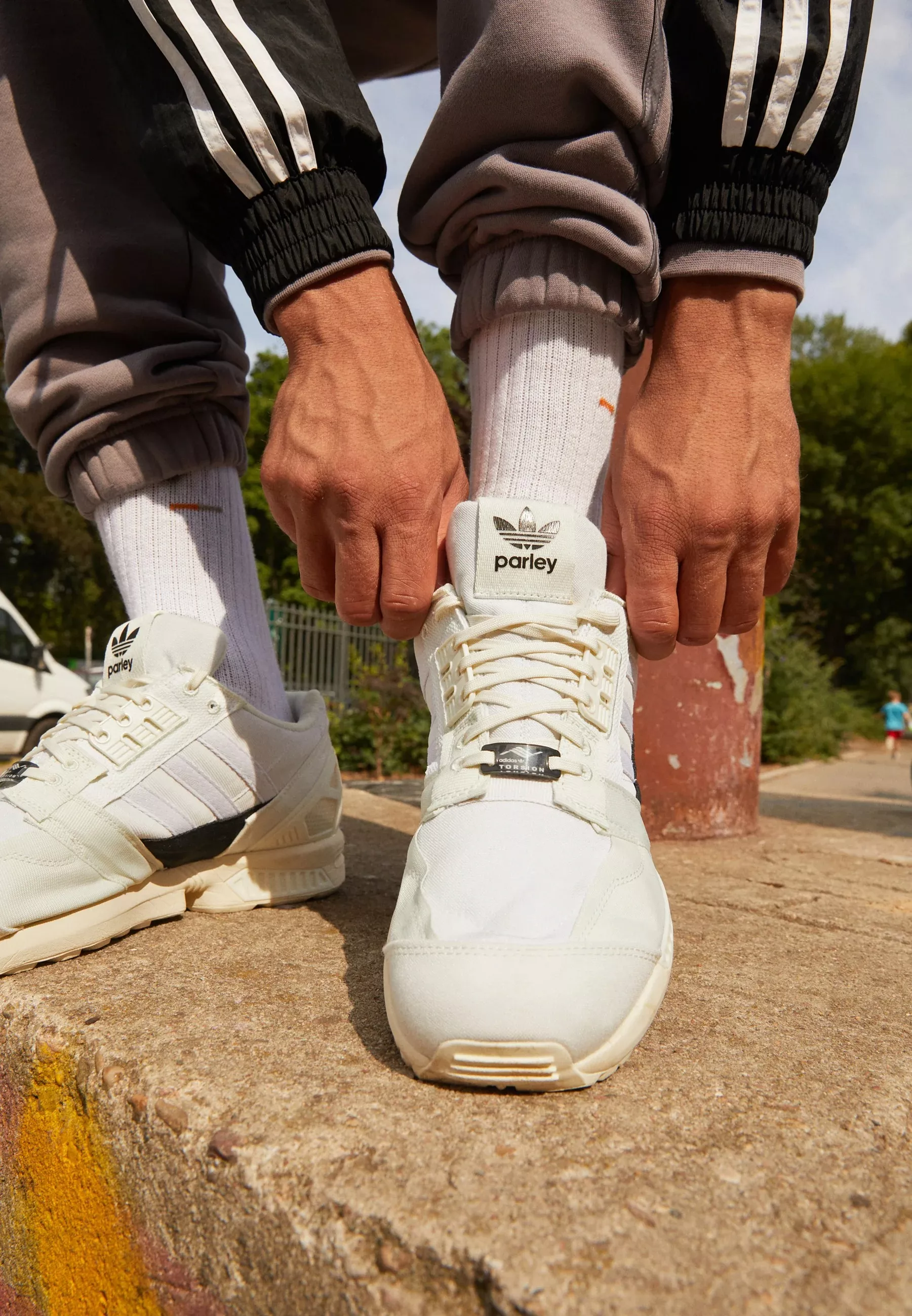 Фото № 2 с приближением к товару «‎ZX 8000 PARLEY UNISEX»