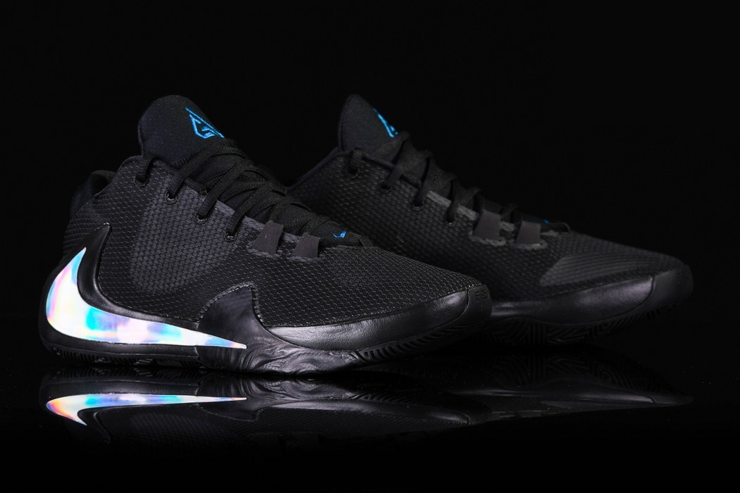 Фото № 4 с приближением к товару «‎Nike Zoom Freak 1 Iridescent »