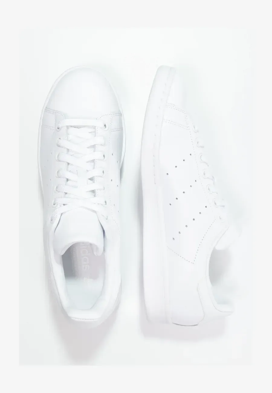 Фото № 2 с приближением к товару «‎STAN SMITH»