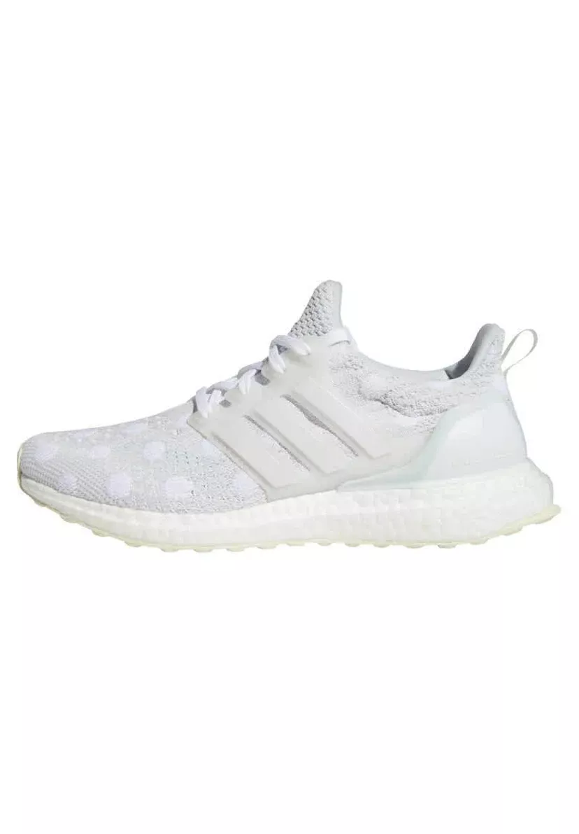 Фото № 1 с приближением к товару «‎ULTRABOOST»