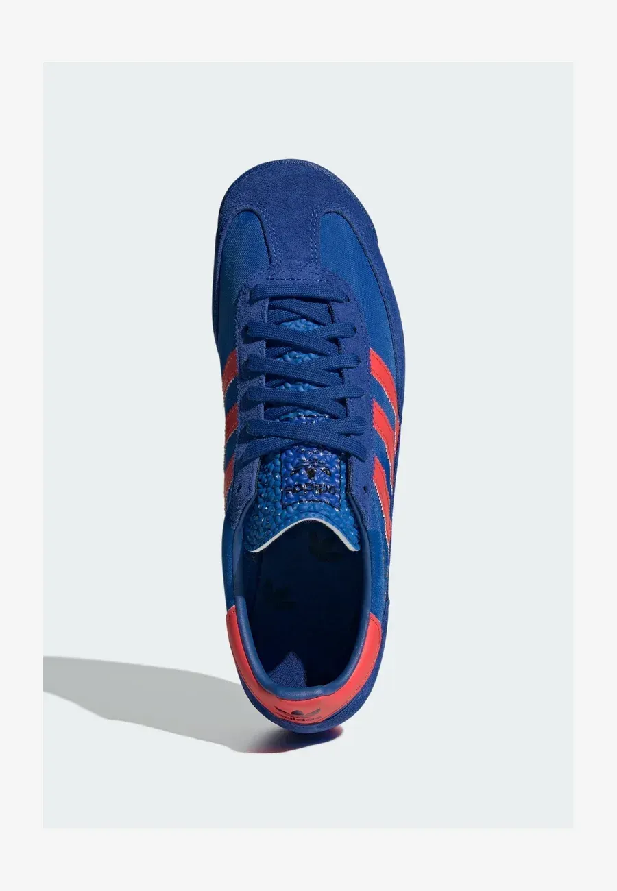 Фото № 3 с приближением к товару «‎SL 72 RS UNISEX»