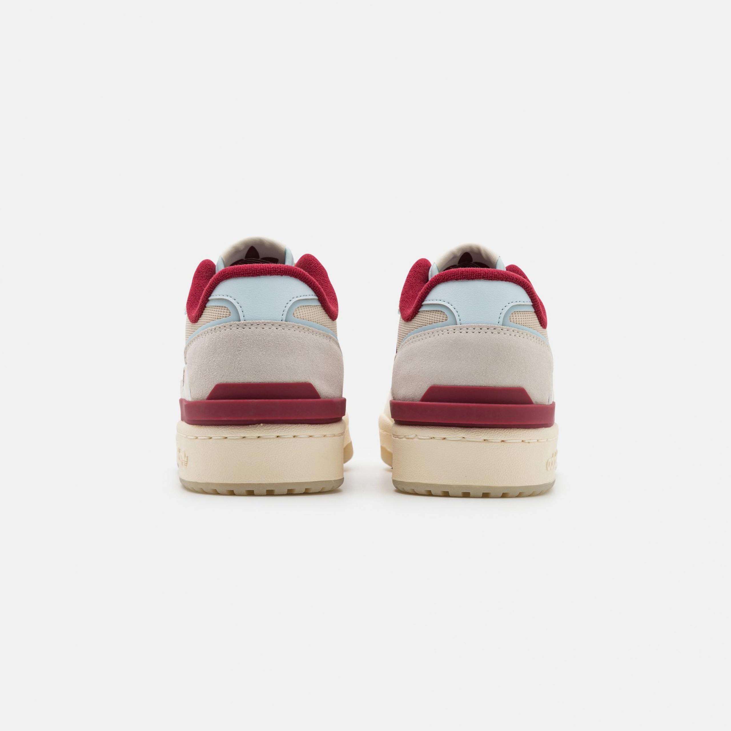 Фото № 3 с приближением к товару «‎Adidas Forum Exhibit »