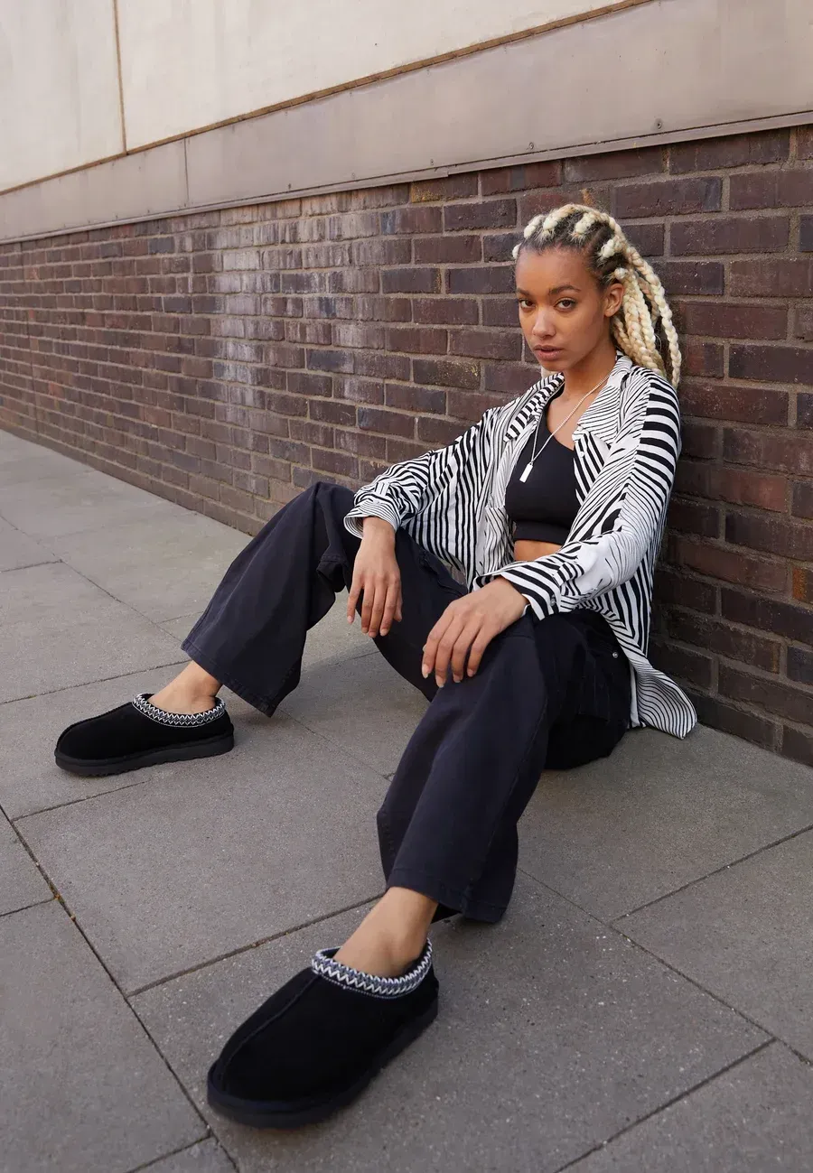 Фото № 1 с приближением к товару «‎TASMAN»