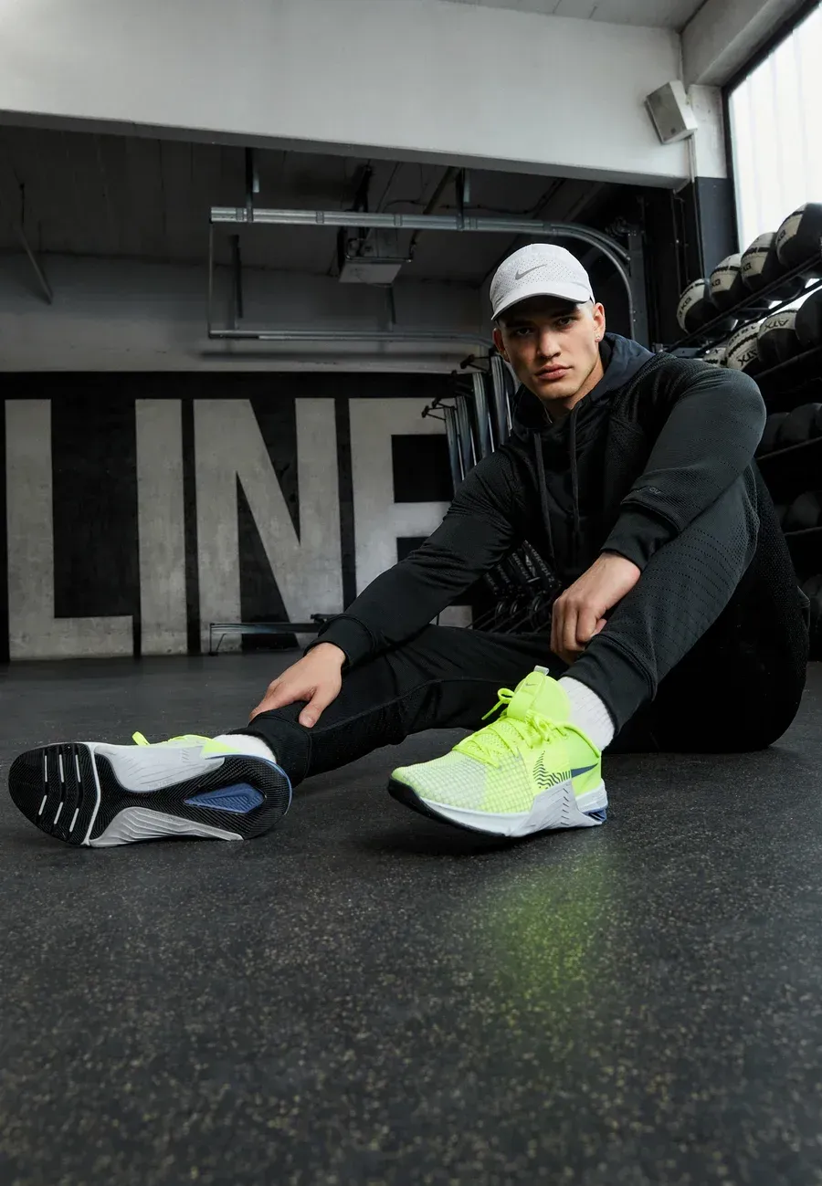 Фото № 3 с приближением к товару «‎METCON 8 UNISEX»