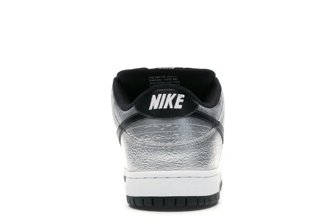 Фото № 4 с приближением к товару «‎Nike SB Dunk Low Cold Pizza»