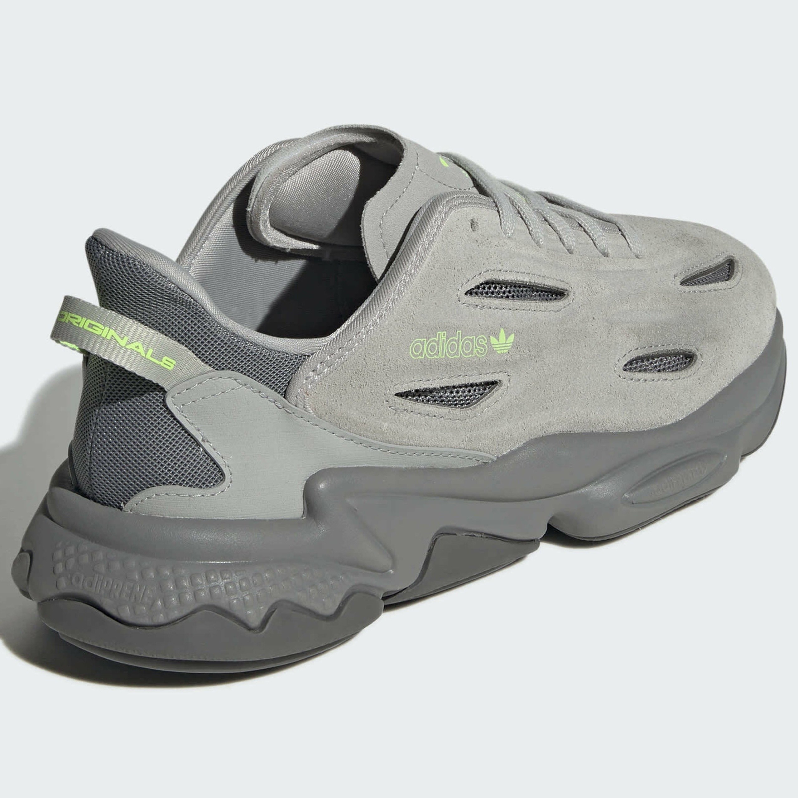 Фото № 3 с приближением к товару «‎Adidas Ozweego Celox »