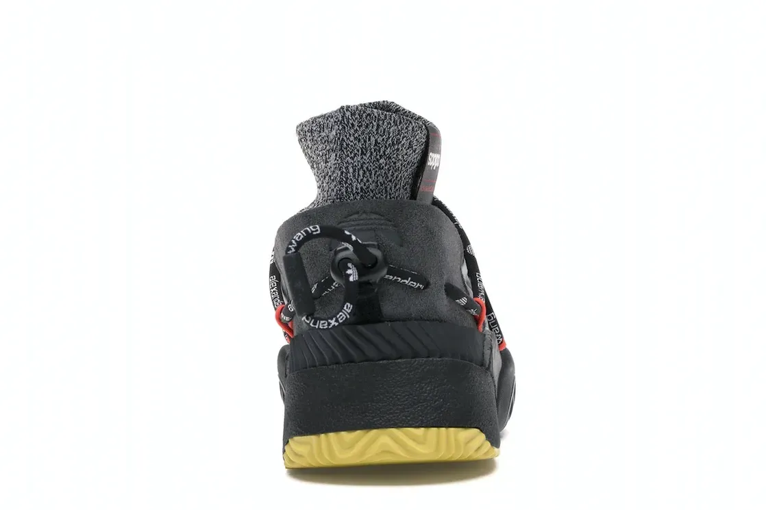 Фото № 4 с приближением к товару «‎adidas AW Puff Trainer Alexander Wang Matte Silver»