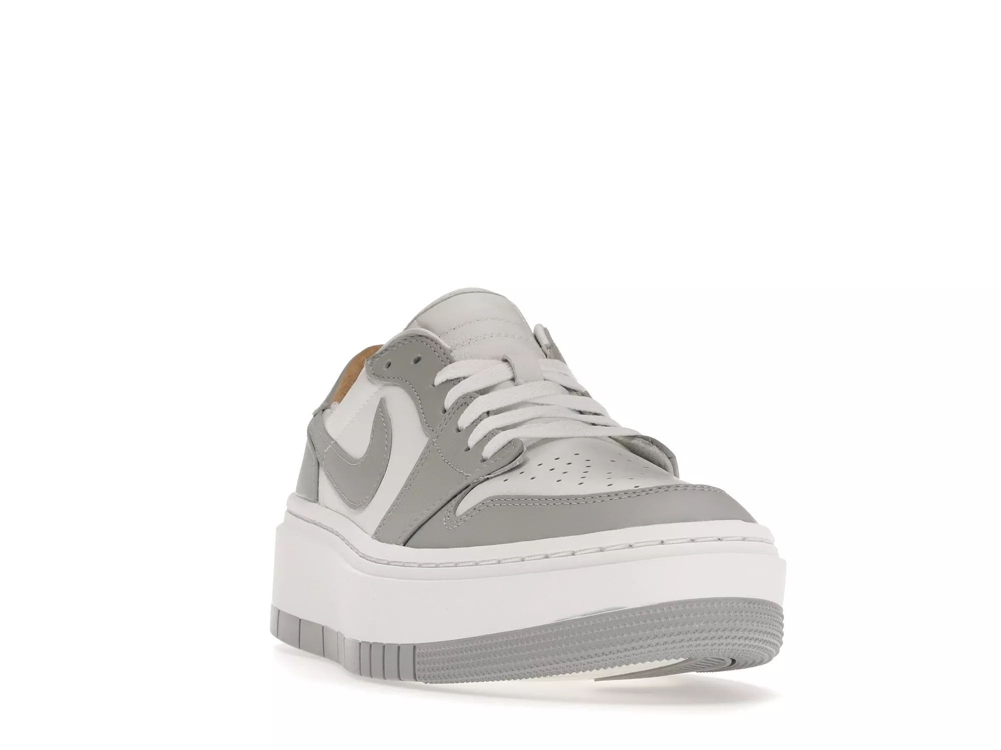 Фото № 3 с приближением к товару «‎Jordan 1 Elevate Low Wolf Grey »