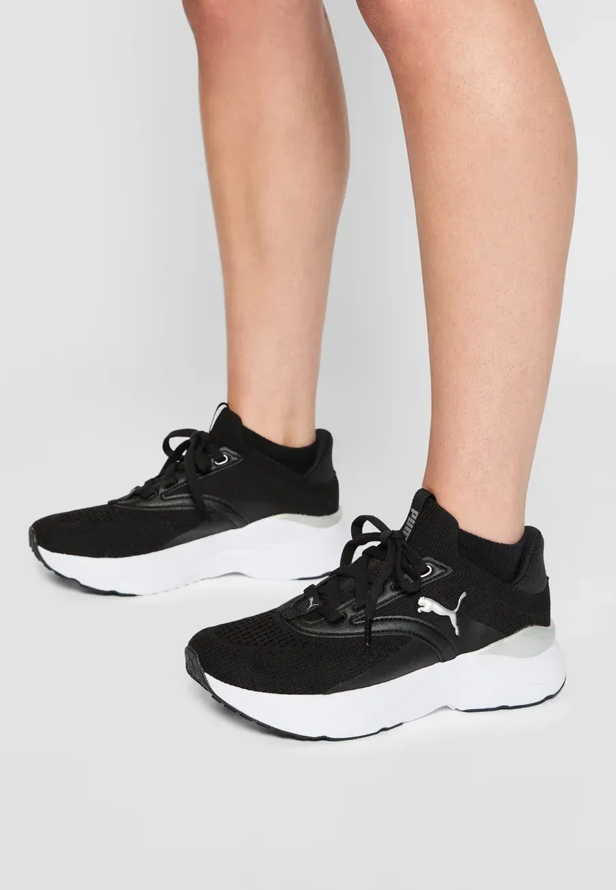 Фото № 1 с приближением к товару «‎SOFTRIDE MAYVE»