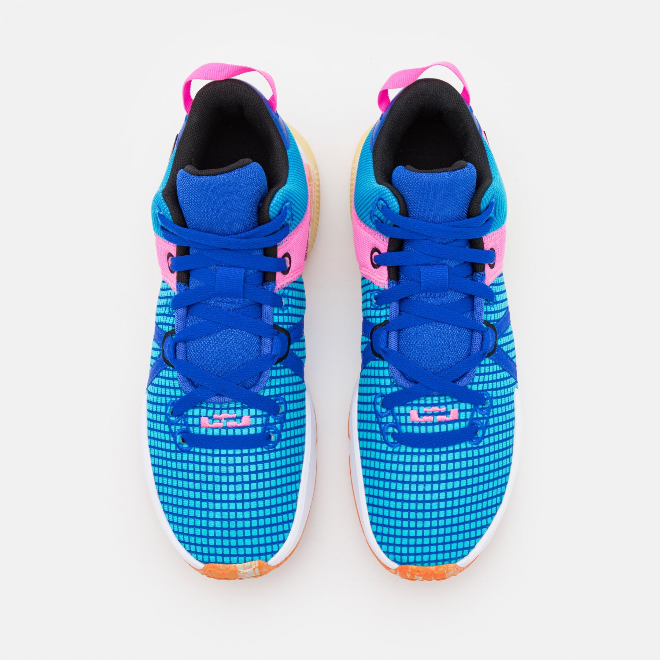 Фото № 4 с приближением к товару «‎Nike Lebron Witness 7»