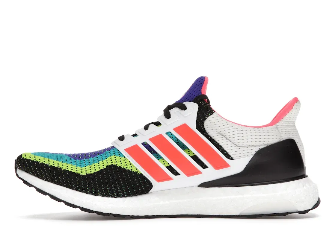 Фото № 3 с приближением к товару «‎adidas Ultra Boost DNA What The Cloud White»