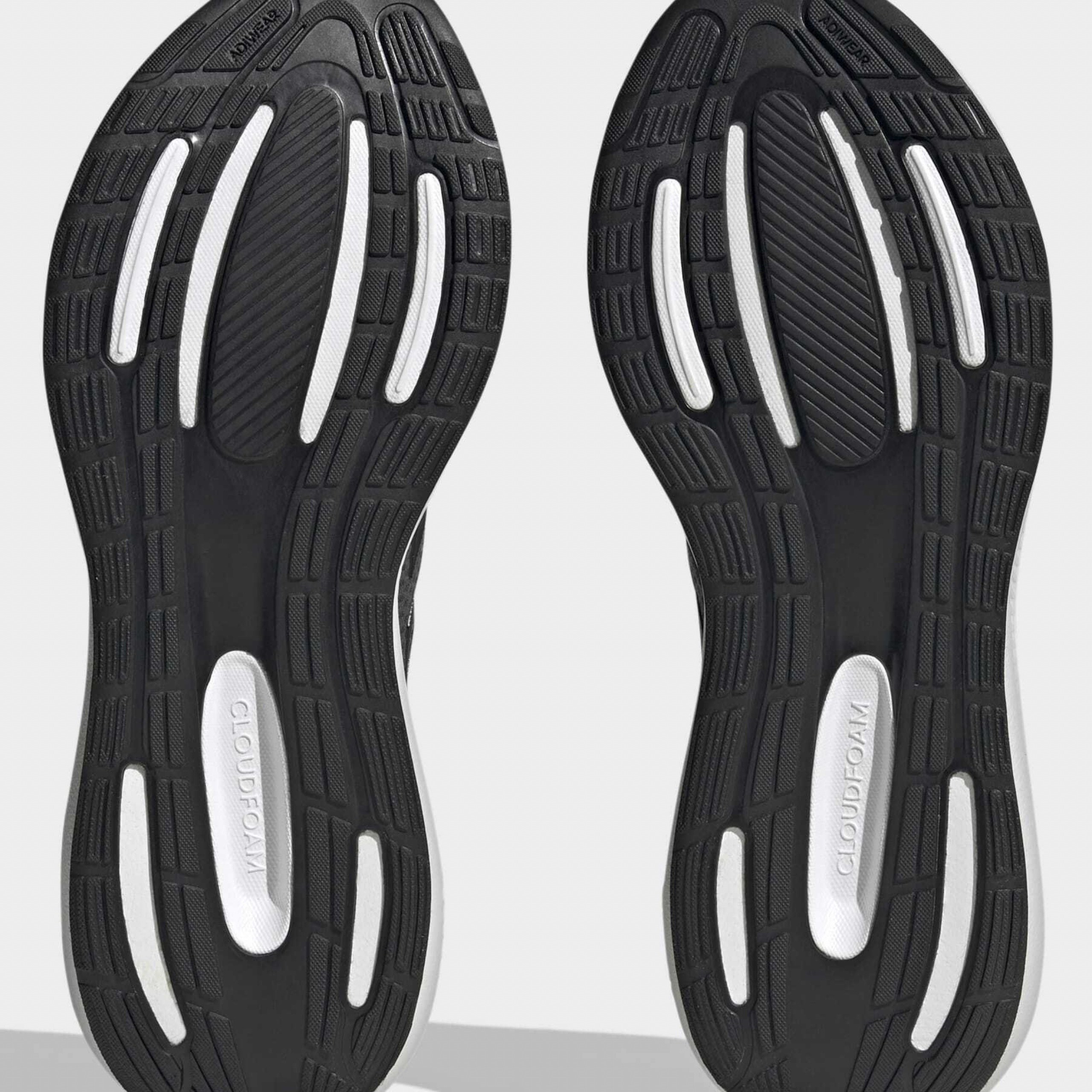 Фото № 5 с приближением к товару «‎Adidas 3.0»