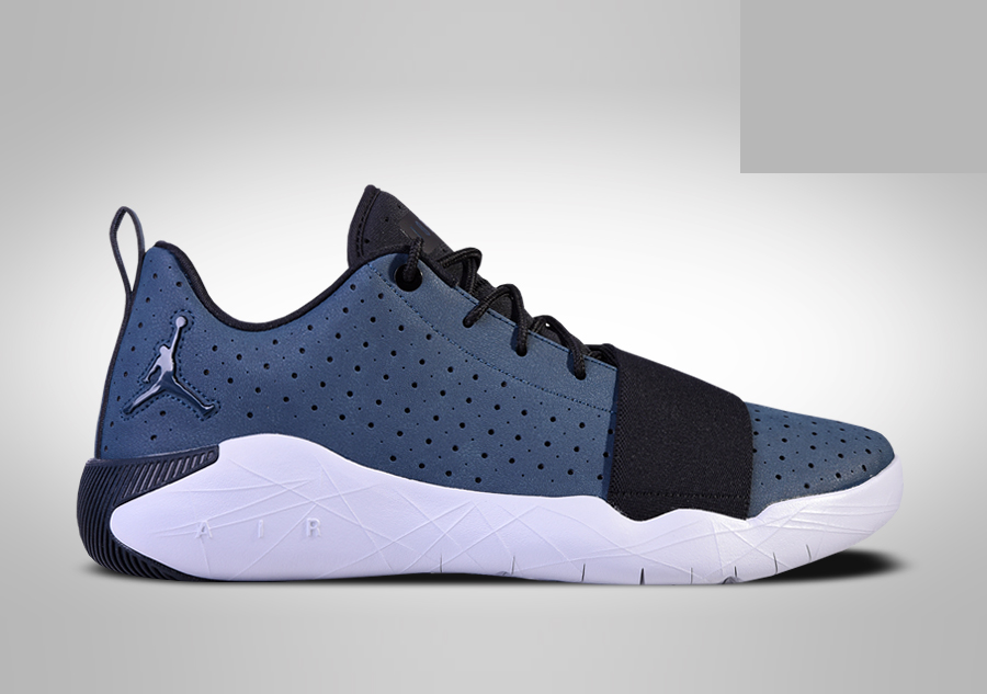 Фото № 1 с приближением к товару «‎Nike Air Jordan Breakout French »
