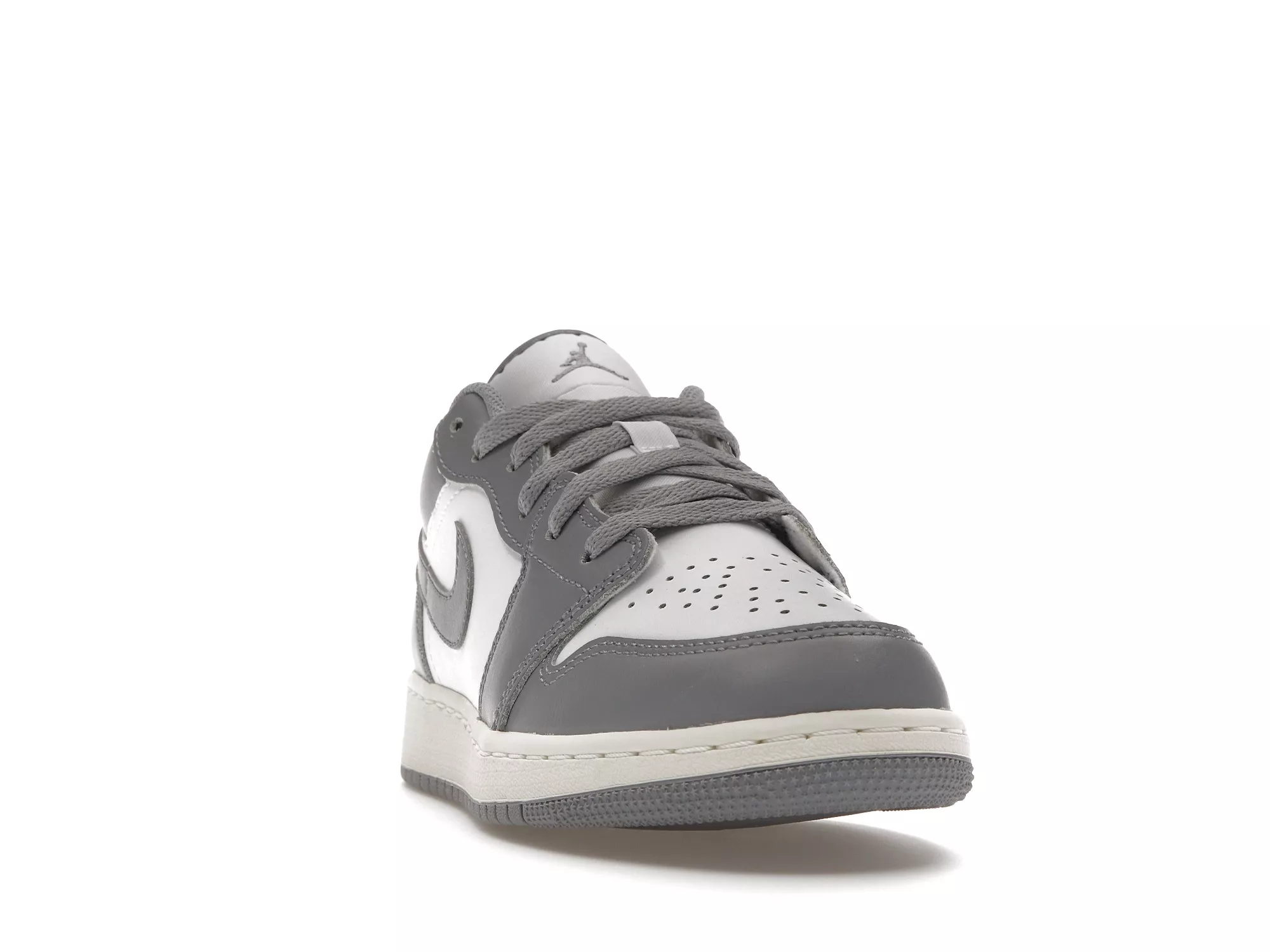 Фото № 4 с приближением к товару «‎Air Jordan 1 Low Vintage Grey »