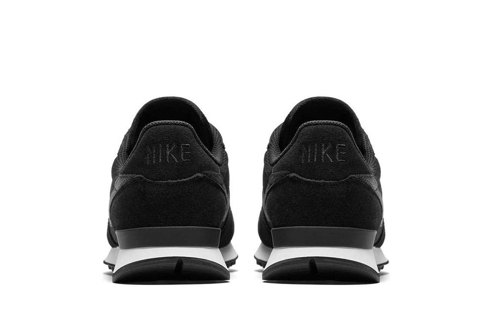 Фото № 3 с приближением к товару «‎Nike Wmns Internationalist Glitter Running Shoes BlackSilver»