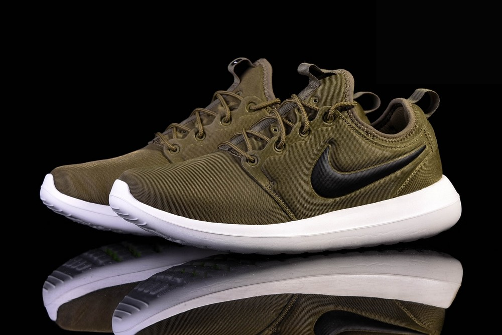 Фото № 1 с приближением к товару «‎Nike Roshe Two Iguana Iguana»