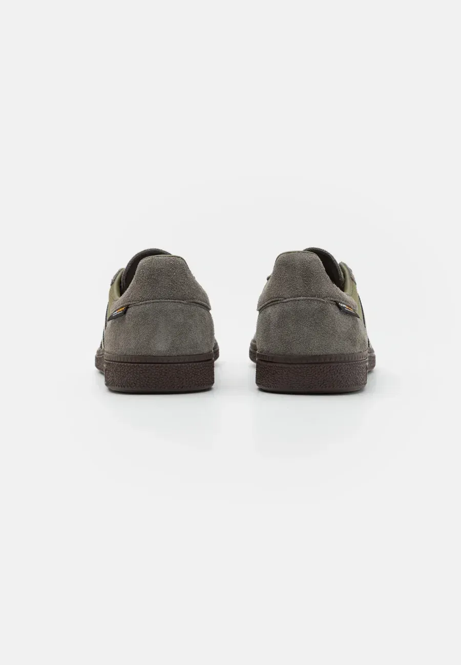 Фото № 3 с приближением к товару «‎HANDBALL SPEZIAL UNISEX»
