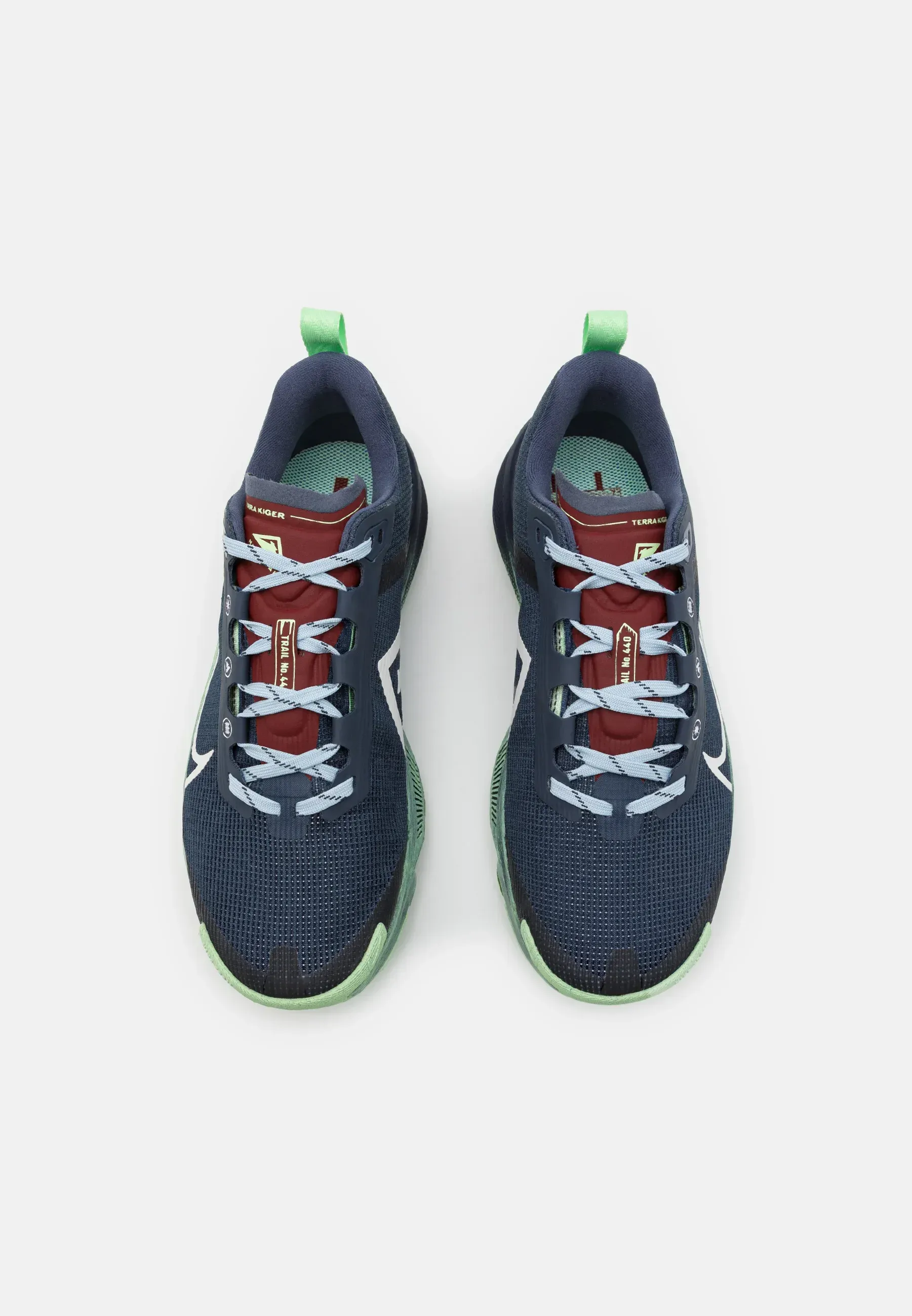 Фото № 4 с приближением к товару «‎REACT TERRA KIGER 9»