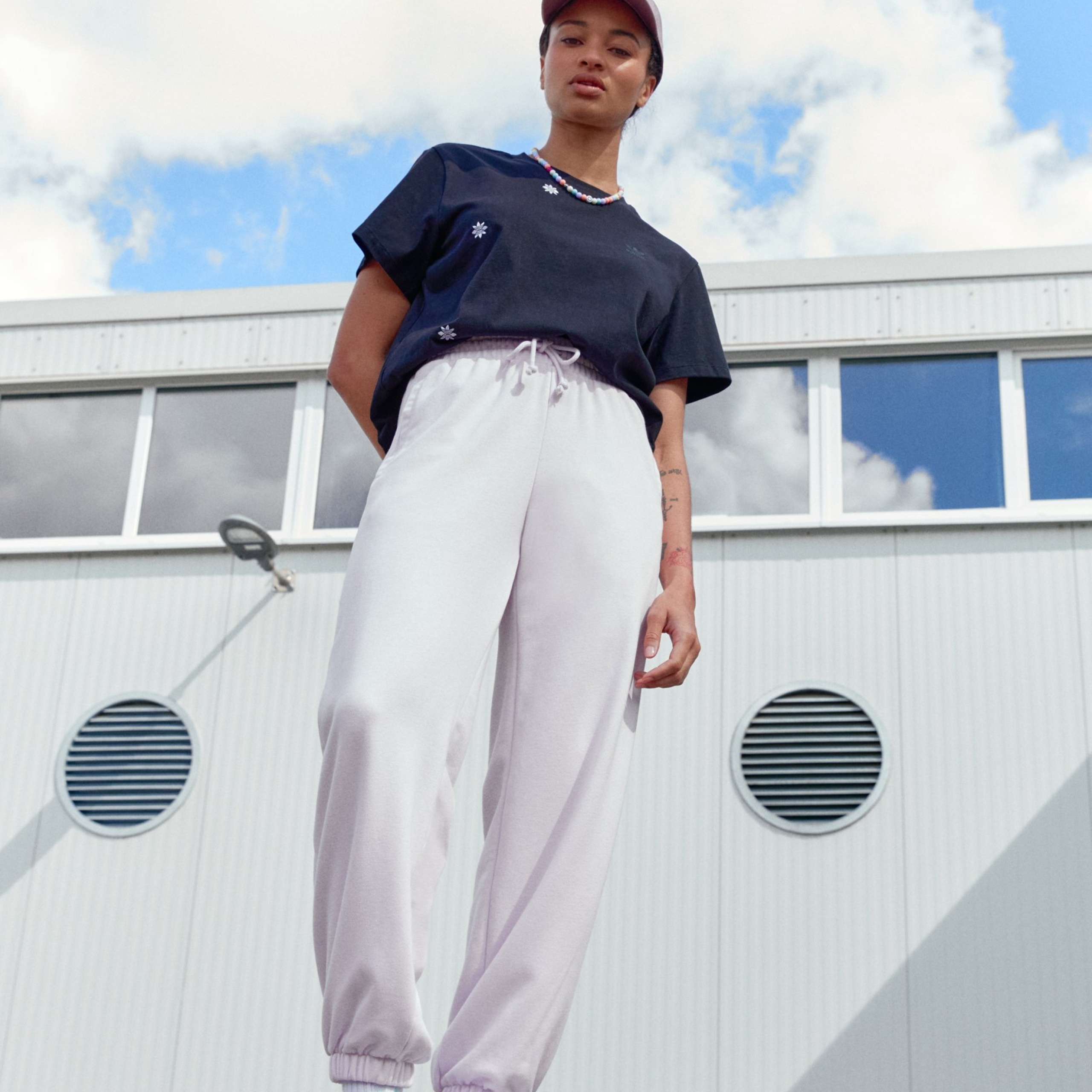 Фото № 3 с приближением к товару «‎Adidas Nizza »