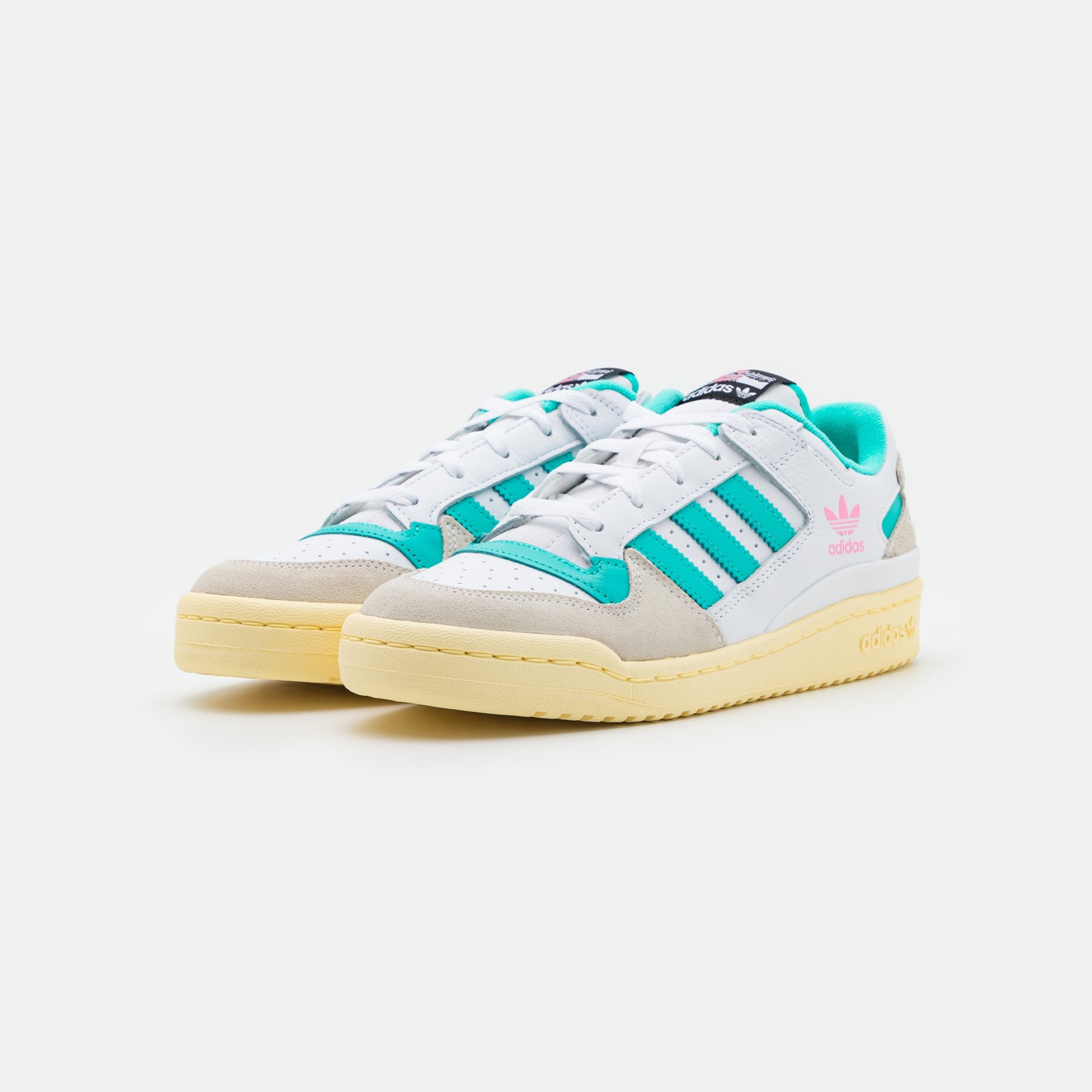 Фото № 2 с приближением к товару «‎Adidas Forum CL »