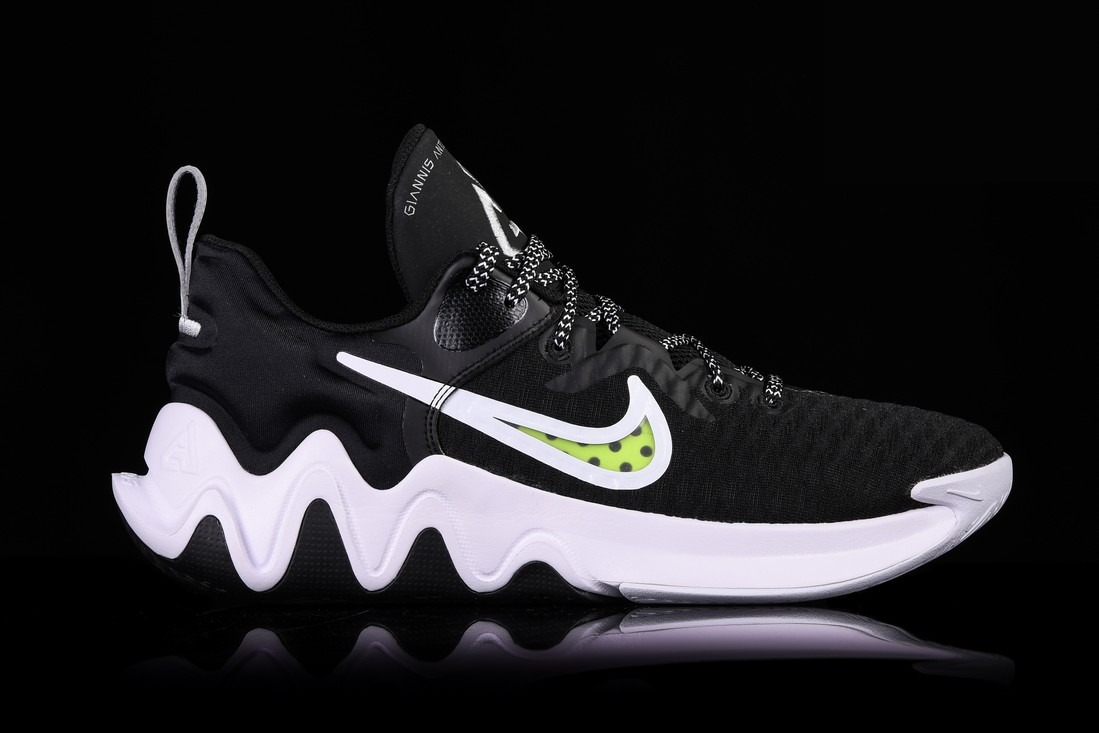 Фото № 2 с приближением к товару «‎Nike Giannis Immortality Volt »