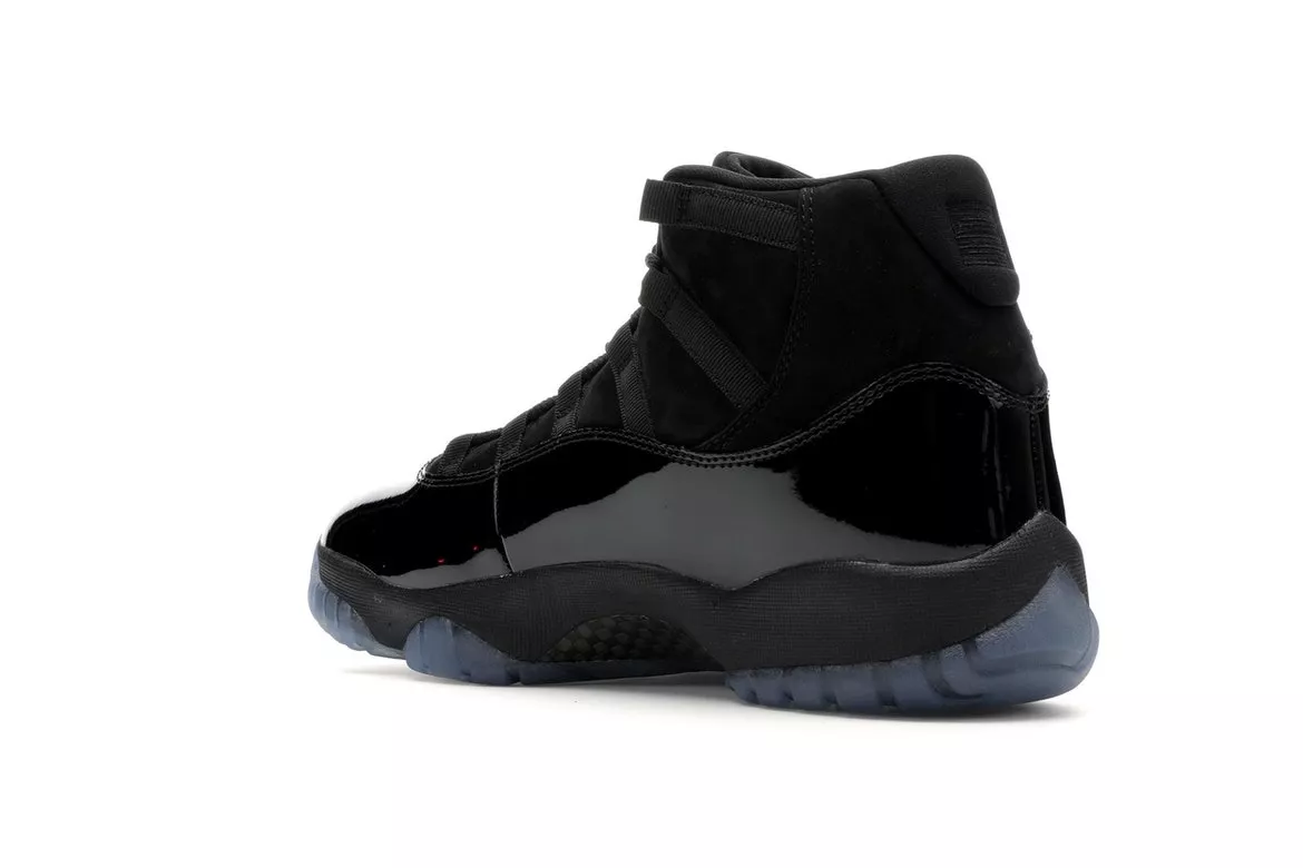 Фото № 3 с приближением к товару «‎Jordan 11 Retro Cap and Gown»