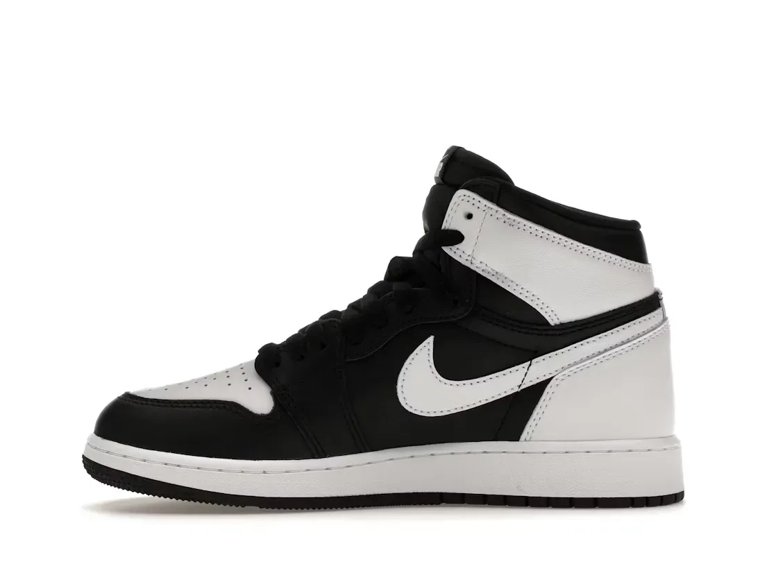 Фото № 3 с приближением к товару «‎Jordan 1 Retro High OG»